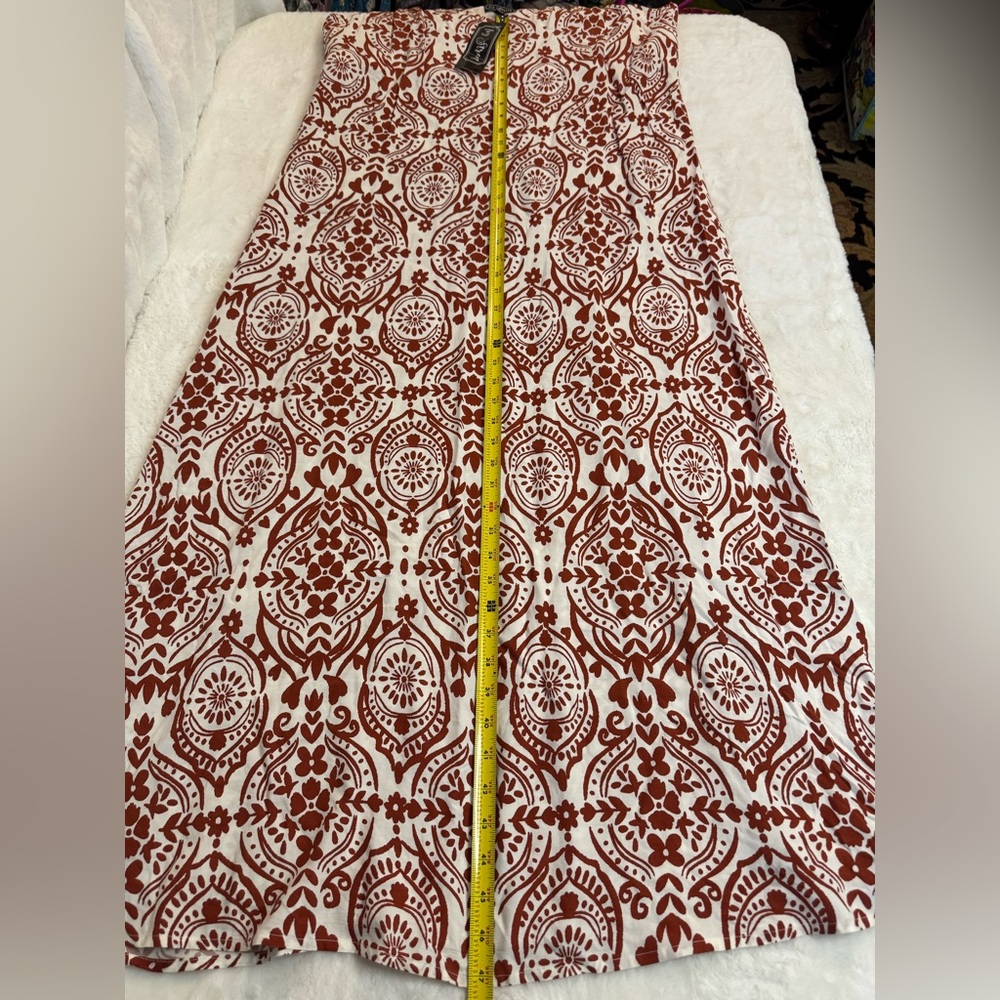Ivy Street Bold Rust Color Medallion Print Oversized Maxi Boho Chic Dress - Picture 13 of 13